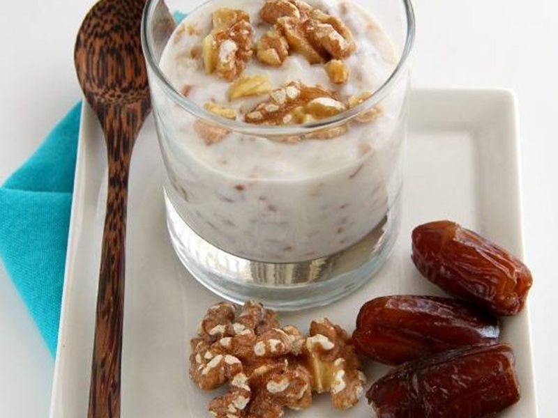 Yogurt With Dates Juice