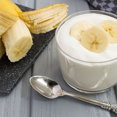 Yogurt with banana