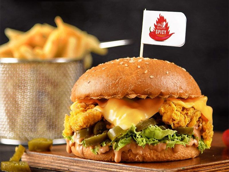 Chicken Zinger Round Sandwich