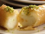 Znoud with Qeshta