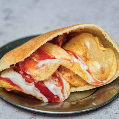 Potatoes with ketchup and mayonnaise