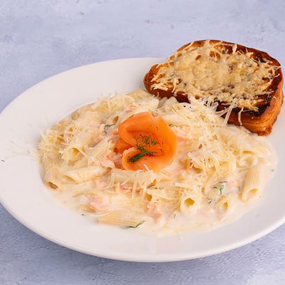 salmon pasta