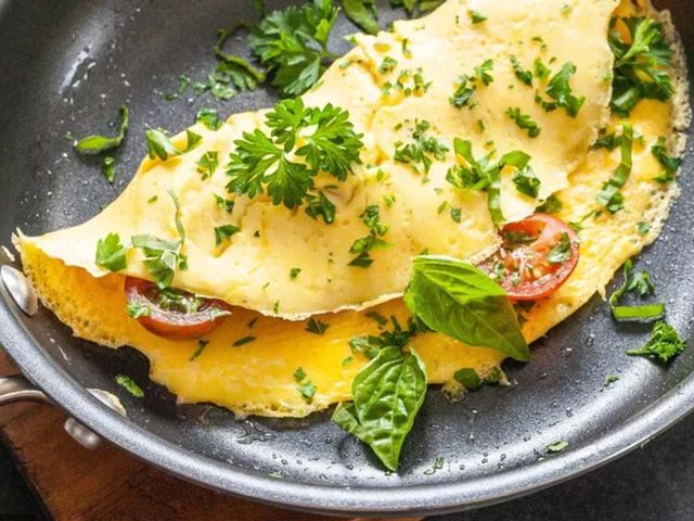 Mozzarella Vegetable Omelette Sandwich