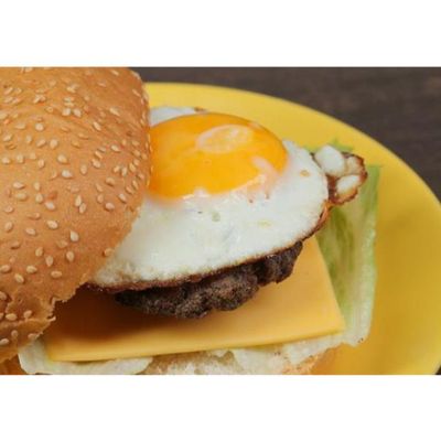 Burger sandwich with egg