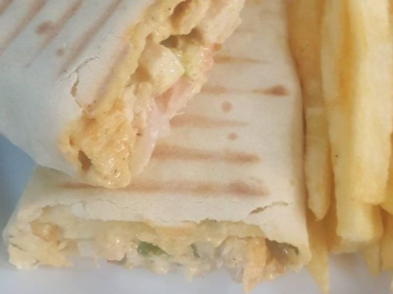 French Fries With Roumi Cheese Sandwich