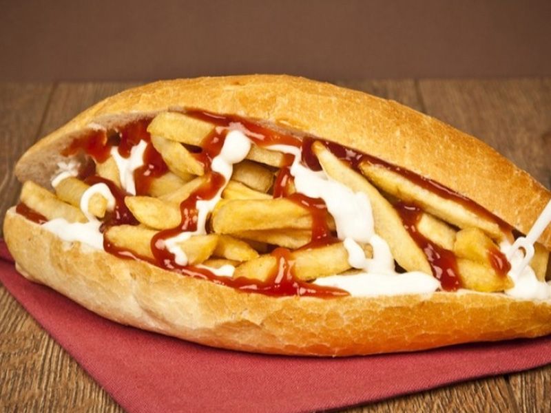 Petit Pain Potatoes Sandwich