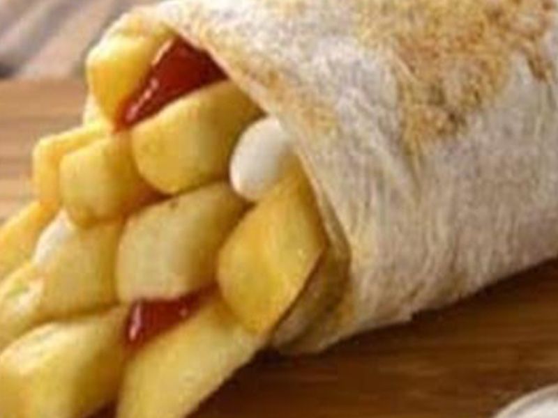 Syrian Potatoes Sandwich