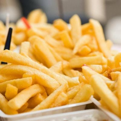 ساندويتش بطاطس مقلية