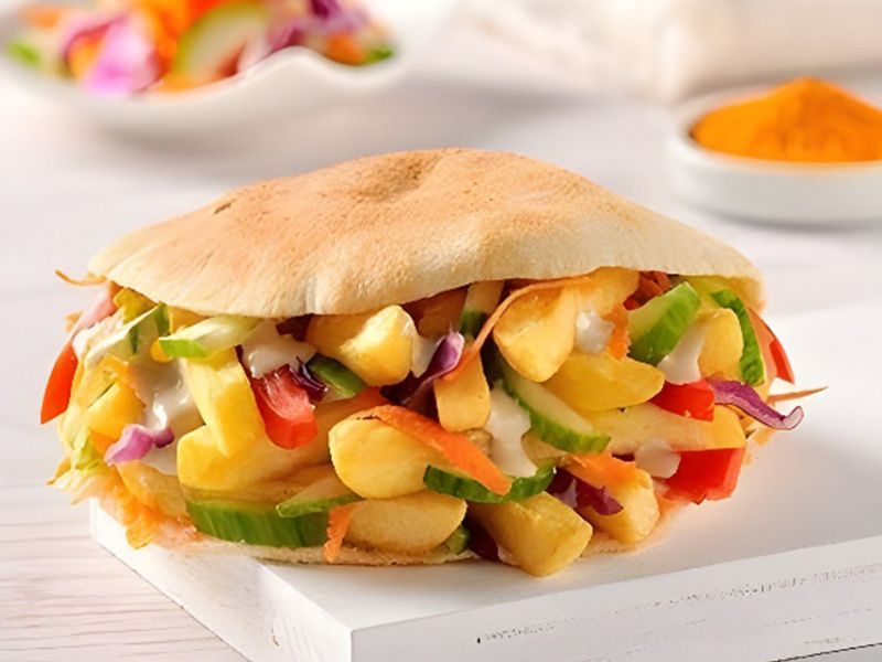 french fries with ketchup and mayonnaise sandwich