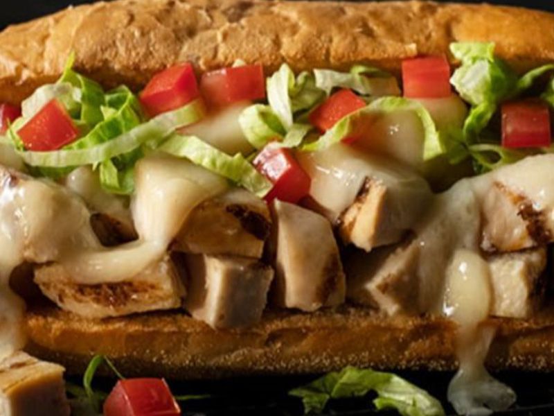Chicken Za3tar Pizza Sandwich