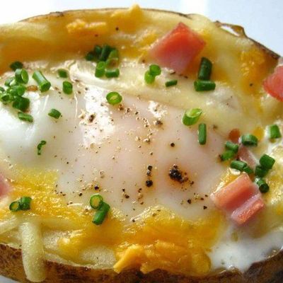 Omelette Eggs With Oriental Sausage Sandwich