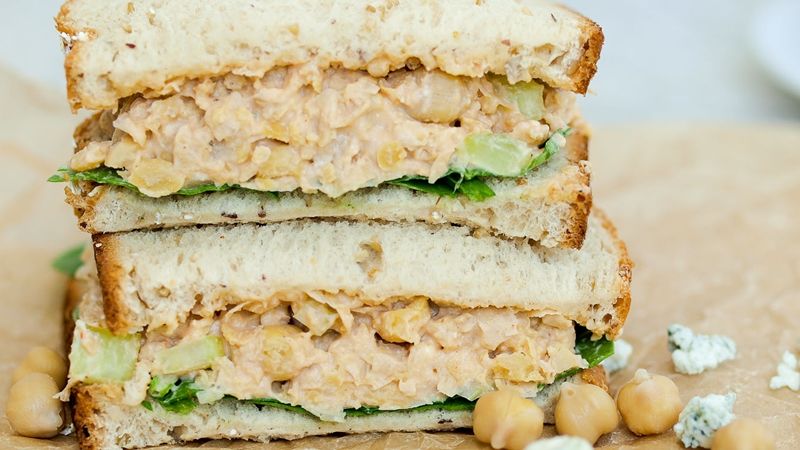 Eggs With Chickpeas Sandwich