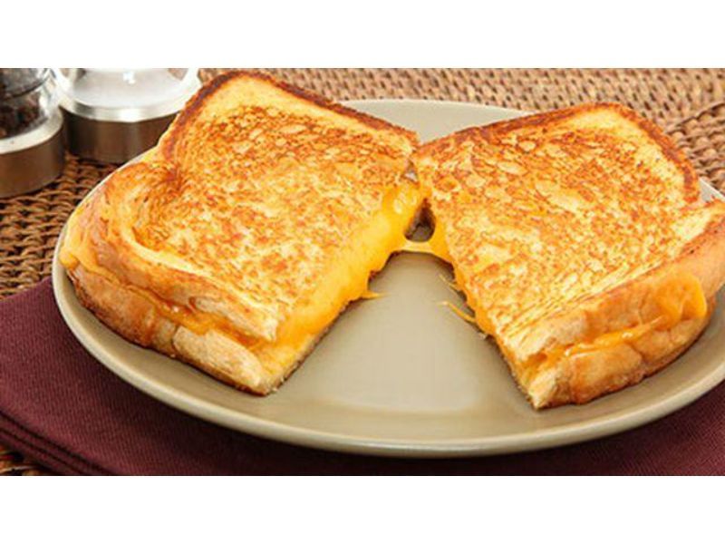 Roumi Cheese And Cheddar Cheese With Eggs Toast Sandwich