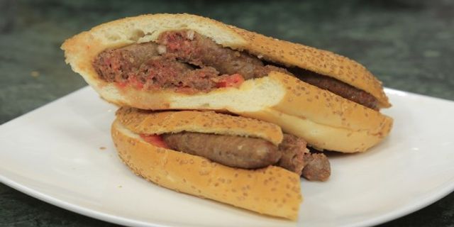 Grilled Sausage Sandwich