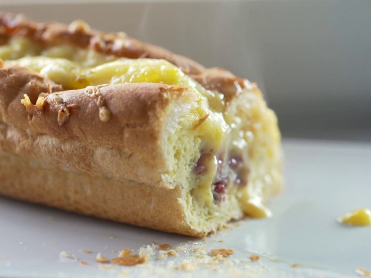 Hot dog sandwich with eggs
