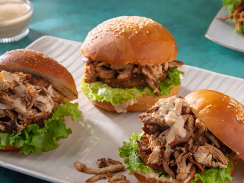 Jampo Chicken Shawerma Sandwich