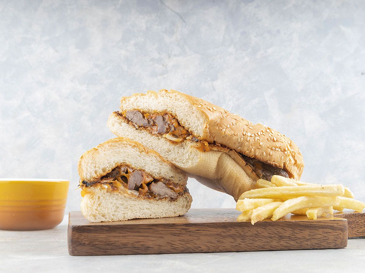 Shawerma meat sandwich