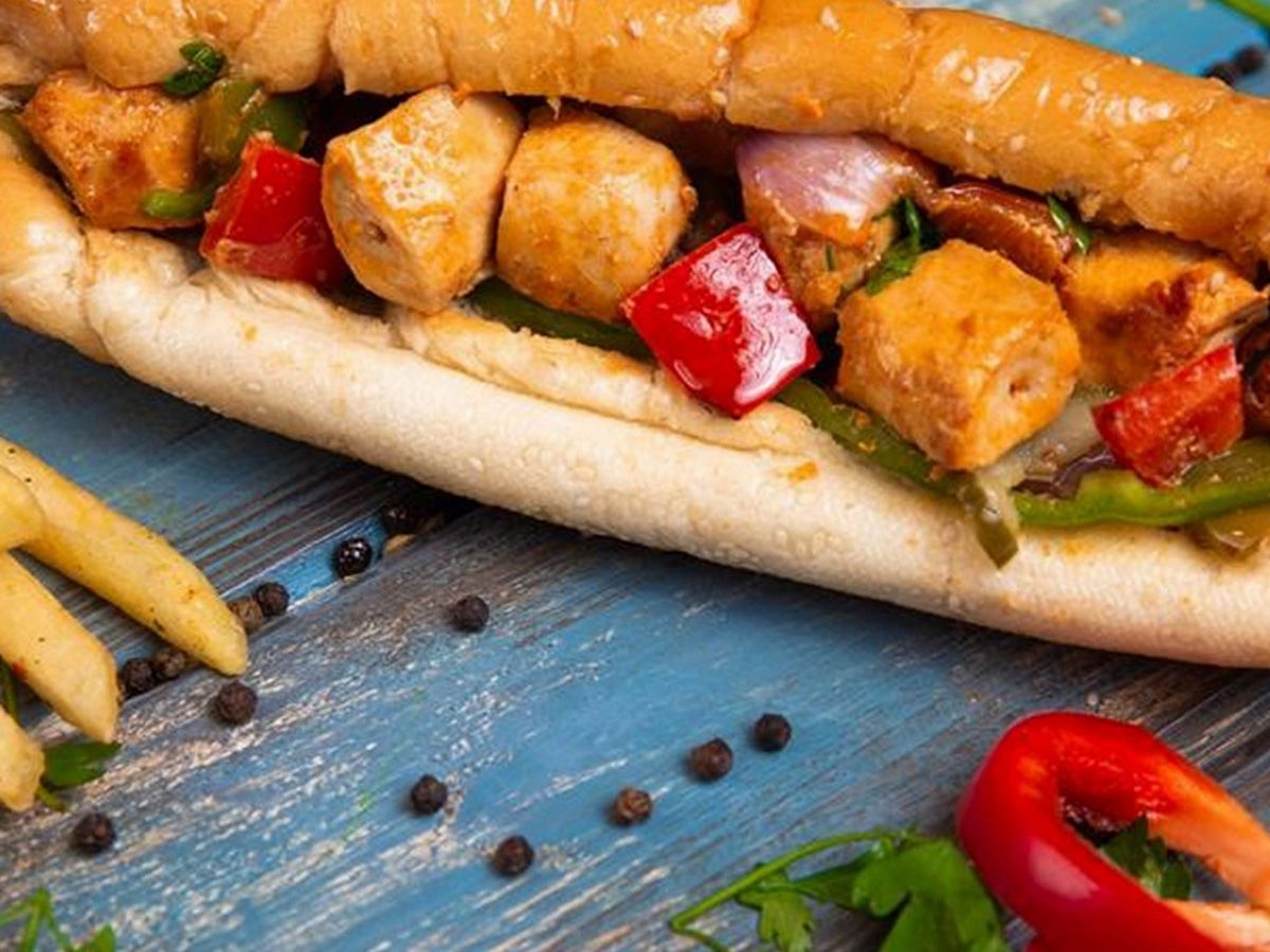 Large Shish Tawook Sandwich