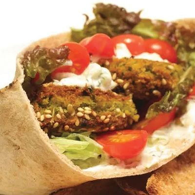 Stuffed Taamia Sandwich ( Spicy )
