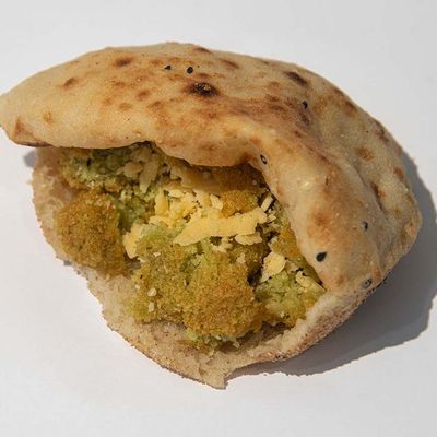 Roumi Taamia Sandwich