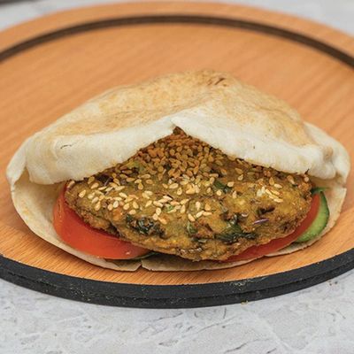 Stuffed Taamia Sandwich