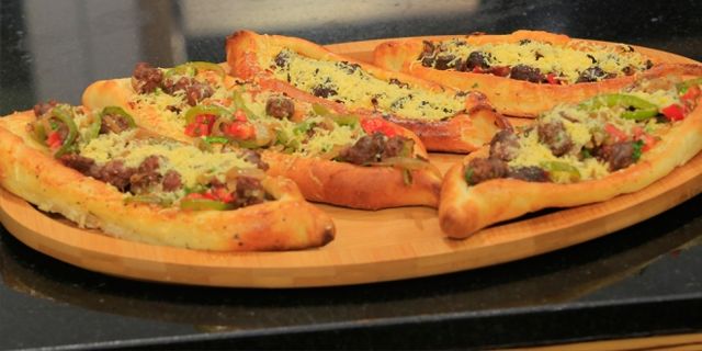 Oriental Sausage Pie Sandwich