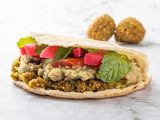 Falafel With Mesh Sandwich
