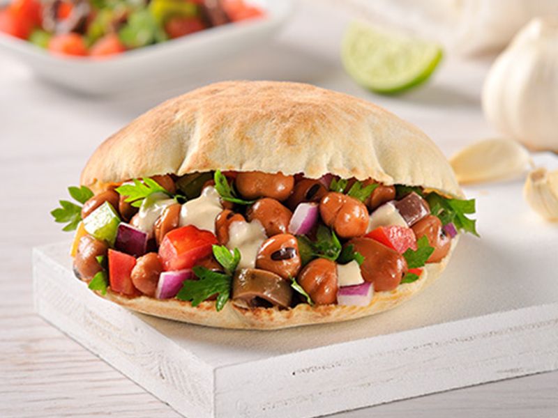 Betty Pan Foul Sandwich