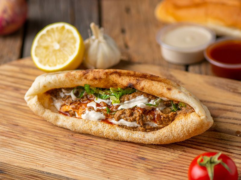 Makhsos Foul Sandwich