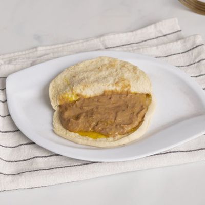 Foul Sandwich With Olive Oil