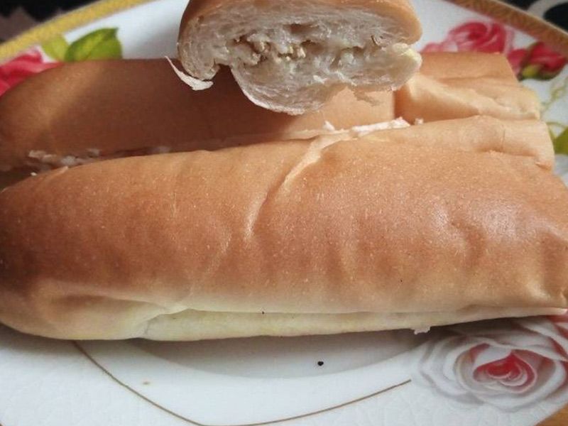 Jam With Qeshta Sandwich
