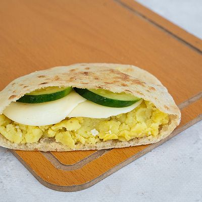 Baladi Mashed Mozzarella Sandwich