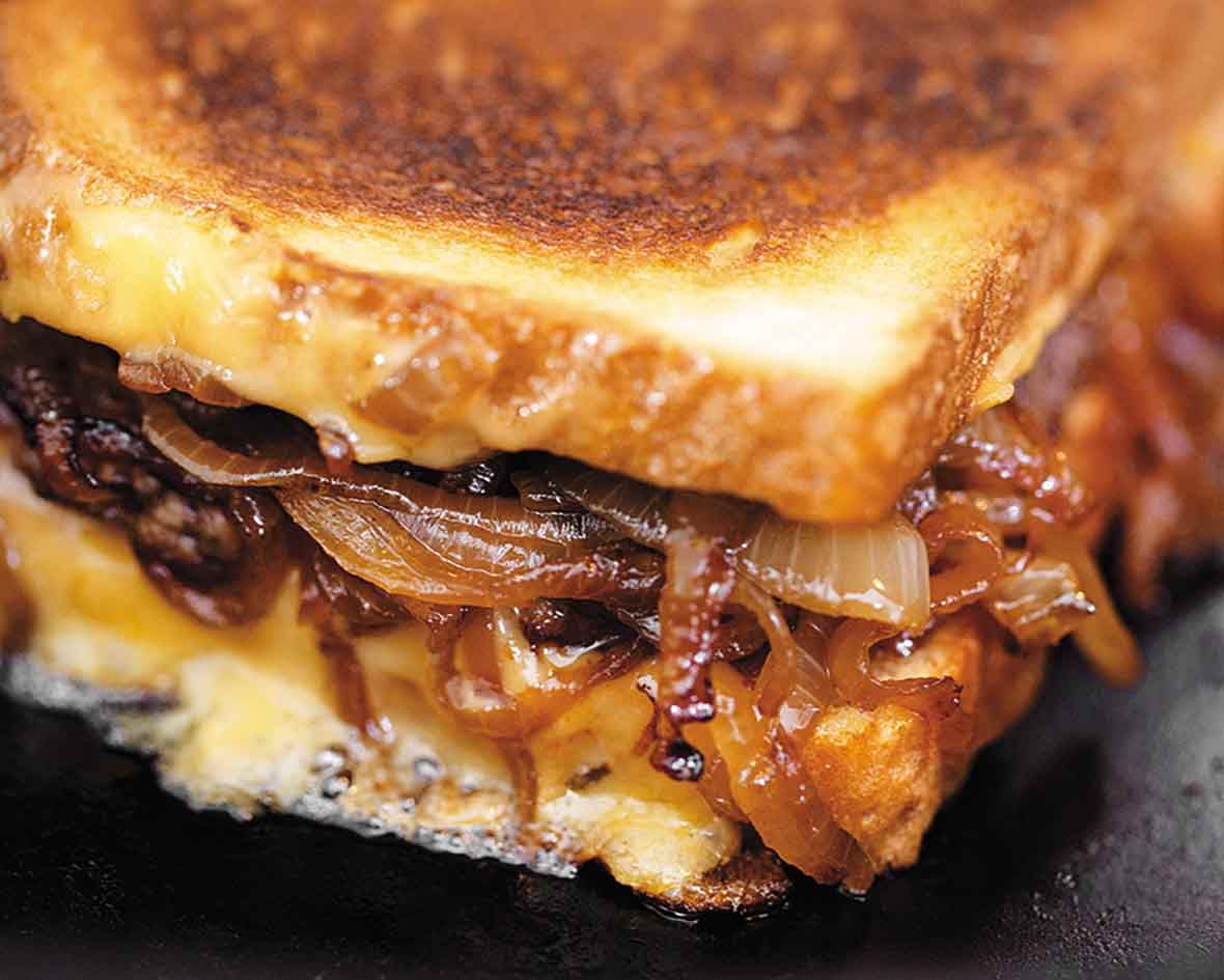 Meat With Onion Sandwich