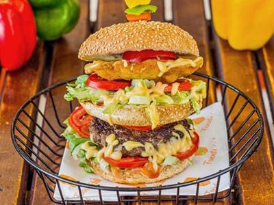 Deluxe Beef Burger Sandwich