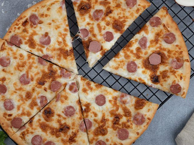 Oriental Sausage Pie