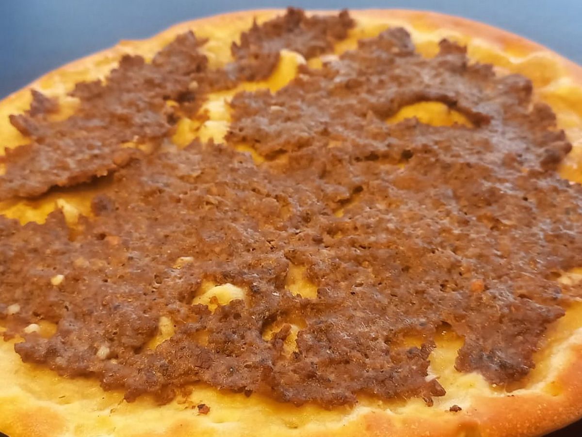Plain sausage Manoucheh