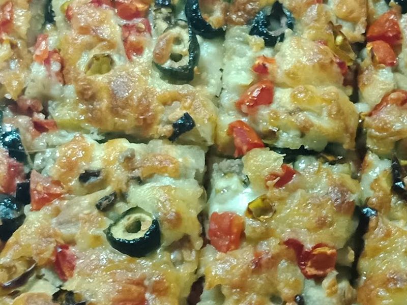 pie oriental sausage