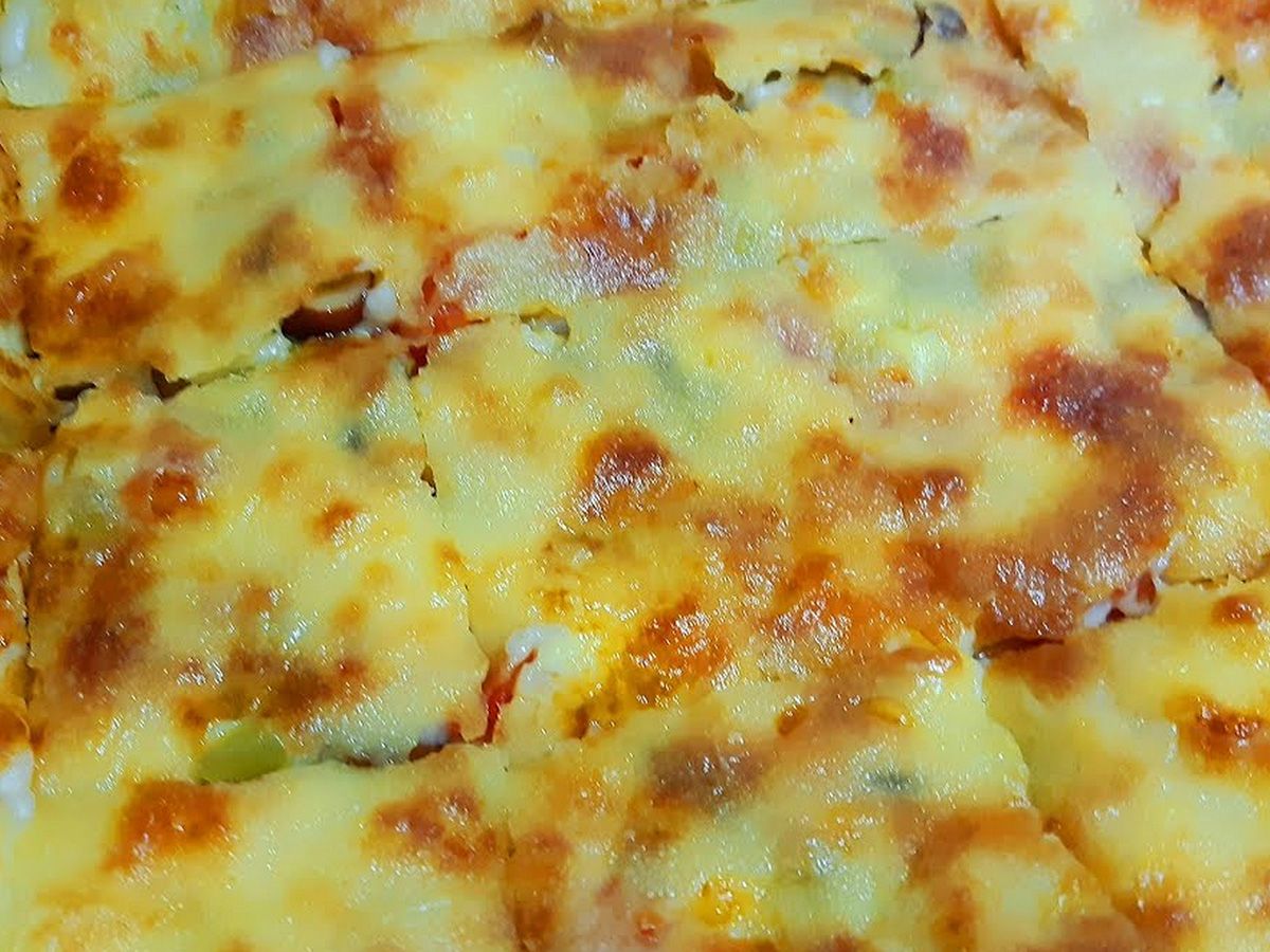 Sausage pie