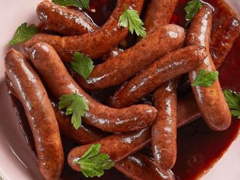 Grilled Oriental Sausage Khan Hatab Sauce