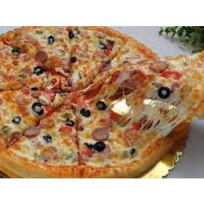 pizza and fatayer al harmeen photo 4