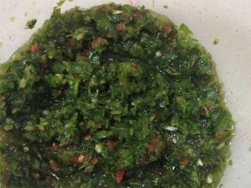 Spicy Green Sahawiq Salad