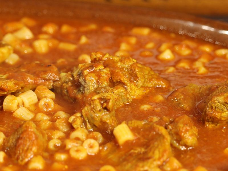 Mebakbka With Meat Service