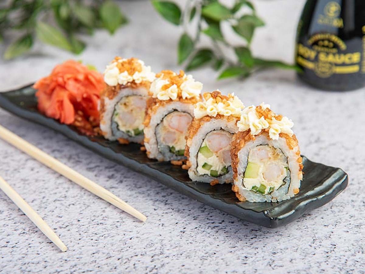 Ura maki sky full roll