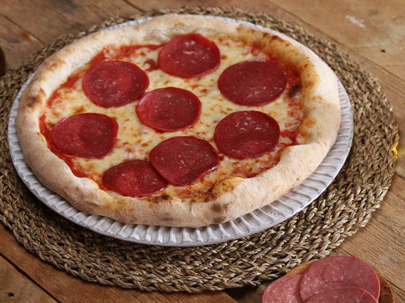 Salami Napoli Pizza