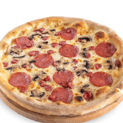 Salami pizza