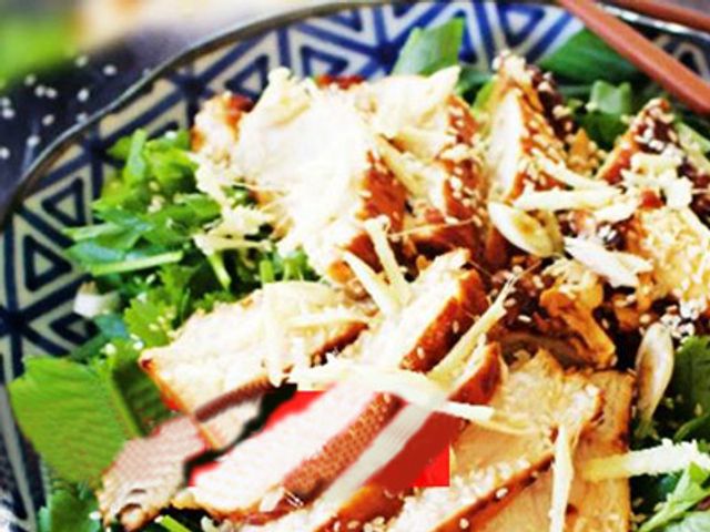 Thai Spicy Chicken Salad