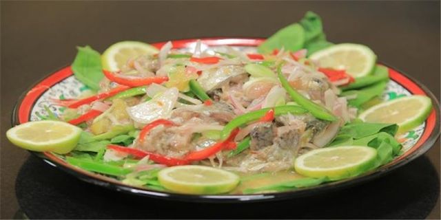 Fesikh Salad