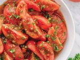 Tomatoes vinegar and garlic Salad