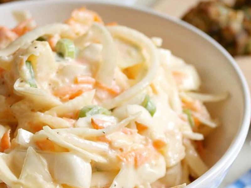 Coleslaw salad