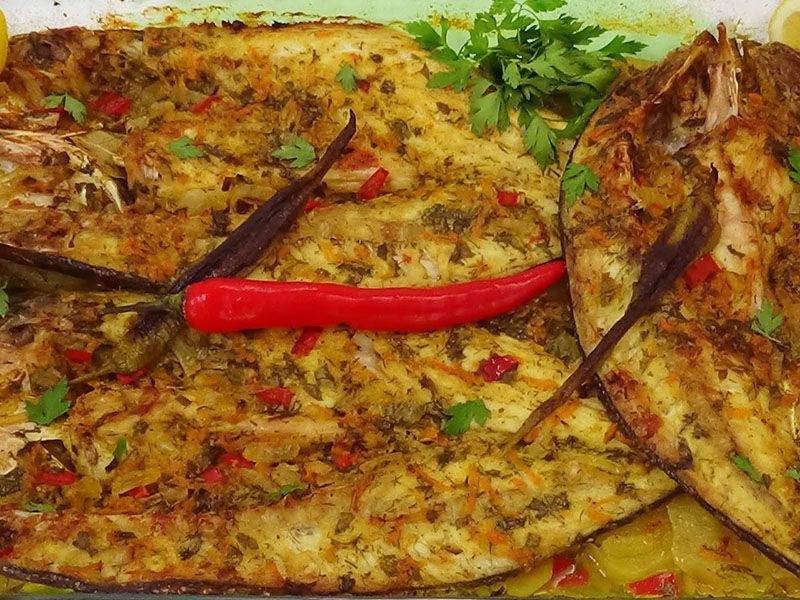 Grilled Croaker Fish With Oil And Lemon